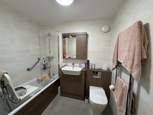 Bathroom- click for photo gallery